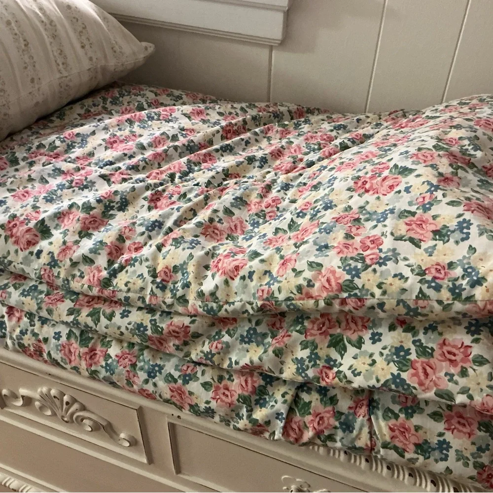 Prettiest Floral Comforter